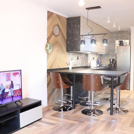 Lux Lovely 3 Bedroom Duplex With Solarium In Centre Of Playa Las Americas アロナ エクステリア 写真
